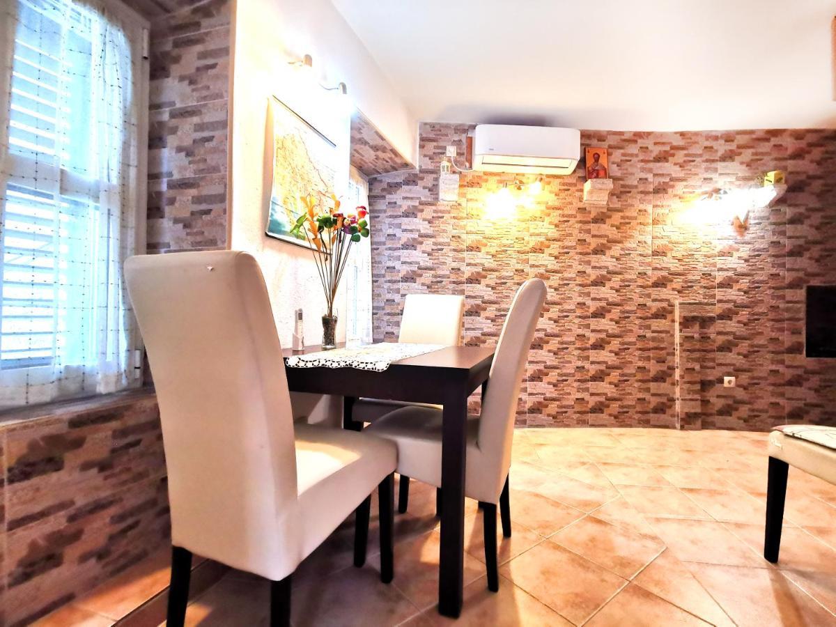 Old Town Boskovic Apartment Котор Екстер'єр фото